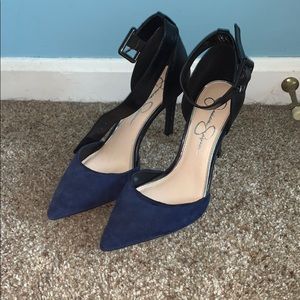 Jessica Simpson stiletto